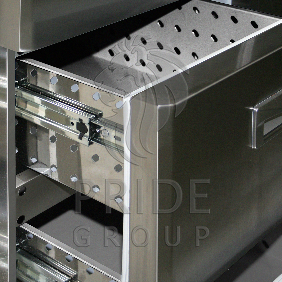 Стол холодильный Finist УХС-600-0/3 универсальный 900x600x850 мм
