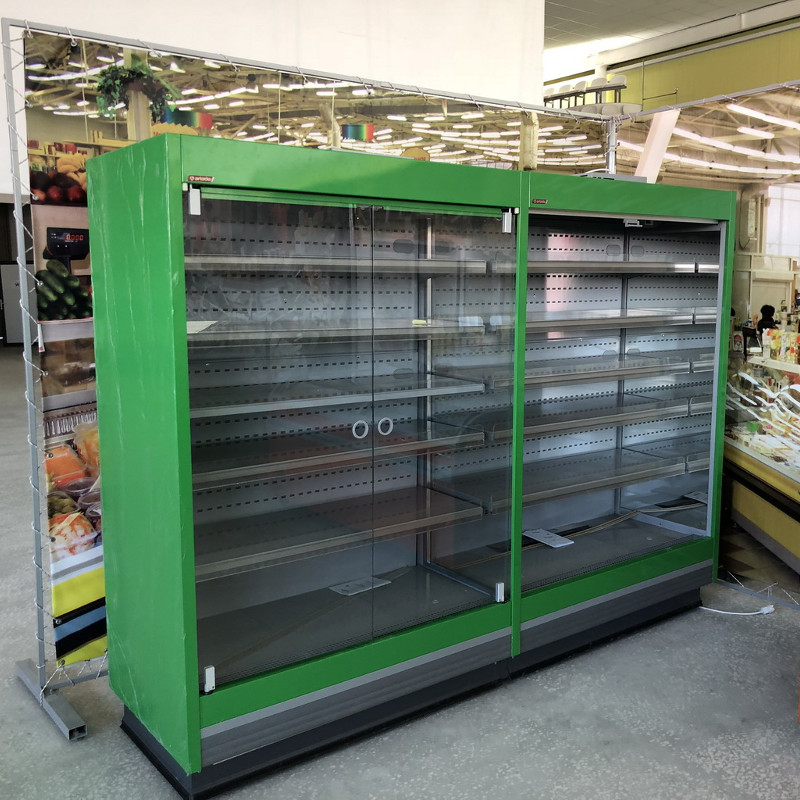 Холодильная горка Ариада Crosby ВС1.70G-1250 с выносным агрегатом и стеклянными дверями