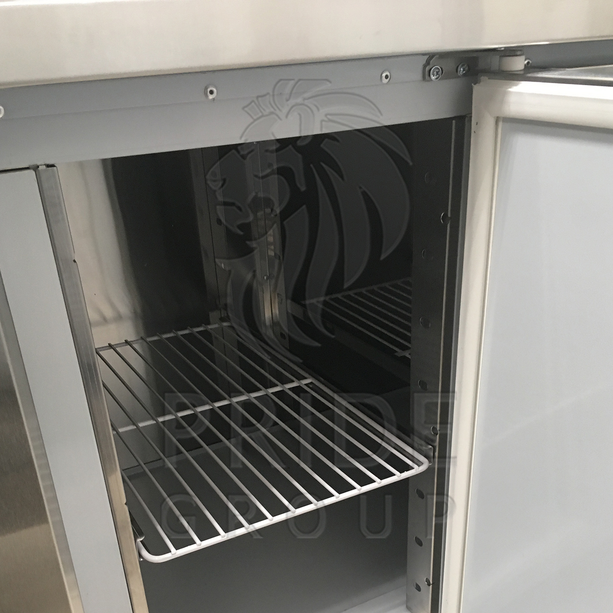 Стол холодильный Finist СХСнст-700-2 нижний агрегат 1000x700x850 мм